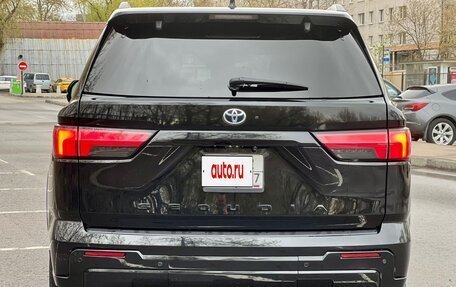 Toyota Sequoia, 2023 год, 10 999 000 рублей, 8 фотография