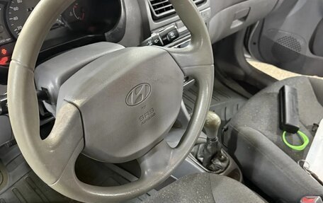 Hyundai Accent II, 2005 год, 425 000 рублей, 3 фотография