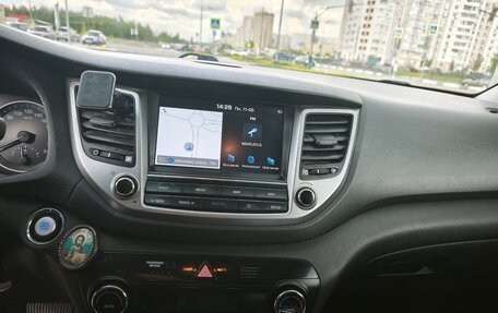 Hyundai Tucson III, 2018 год, 2 200 000 рублей, 4 фотография