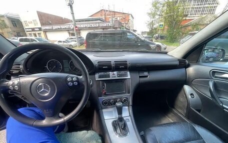 Mercedes-Benz C-Класс, 2004 год, 500 000 рублей, 2 фотография