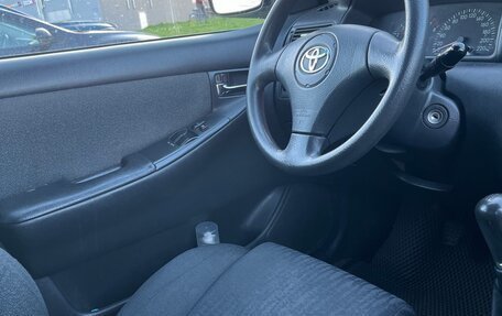Toyota Corolla, 2004 год, 430 000 рублей, 15 фотография