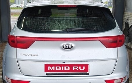 KIA Sportage IV рестайлинг, 2017 год, 2 100 000 рублей, 5 фотография