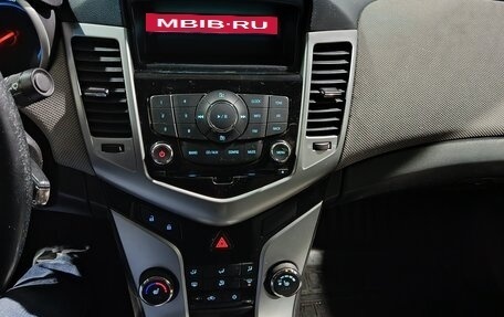 Chevrolet Cruze II, 2011 год, 450 000 рублей, 9 фотография