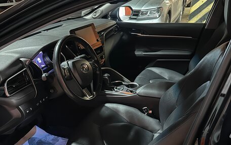 Toyota Camry, 2021 год, 3 600 000 рублей, 7 фотография