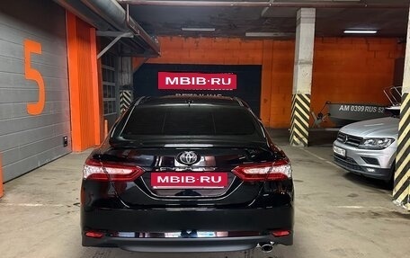 Toyota Camry, 2021 год, 3 600 000 рублей, 4 фотография