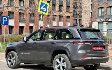 Jeep Grand Cherokee, 2023 год, 5 699 000 рублей, 7 фотография