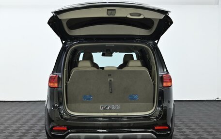 KIA Carnival III, 2020 год, 2 749 000 рублей, 5 фотография