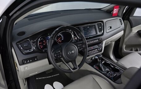 KIA Carnival III, 2020 год, 2 749 000 рублей, 6 фотография
