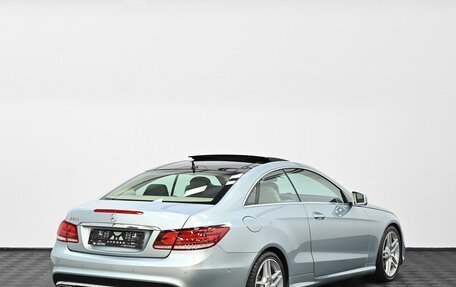 Mercedes-Benz E-Класс, 2015 год, 2 449 000 рублей, 2 фотография