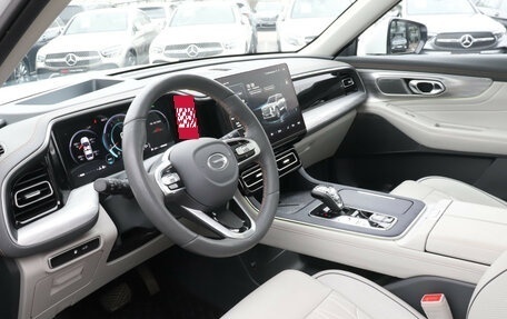 GAC GS8, 2023 год, 3 800 000 рублей, 13 фотография