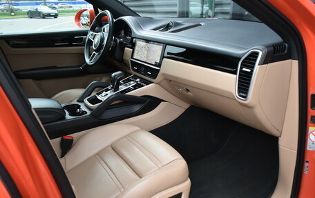 Porsche Cayenne III, 2020 год, 7 950 000 рублей, 28 фотография