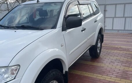 Mitsubishi Pajero Sport II рестайлинг, 2012 год, 1 630 000 рублей, 3 фотография