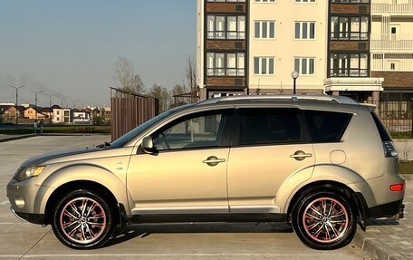 Mitsubishi Outlander III рестайлинг 3, 2008 год, 1 200 000 рублей, 3 фотография