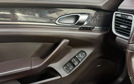 Porsche Panamera II рестайлинг, 2011 год, 2 500 000 рублей, 5 фотография