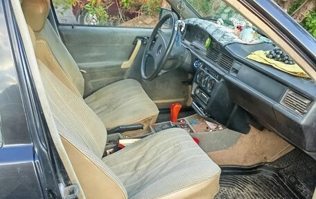 Mercedes-Benz 190 (W201), 1985 год, 160 000 рублей, 5 фотография
