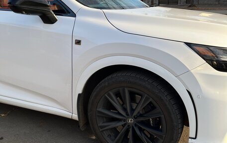 Lexus RX IV рестайлинг, 2023 год, 5 600 000 рублей, 3 фотография
