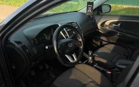 KIA cee'd I рестайлинг, 2010 год, 650 000 рублей, 18 фотография