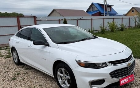 Chevrolet Malibu IX, 2016 год, 1 200 000 рублей, 1 фотография