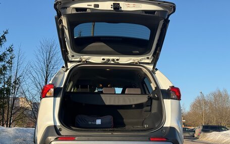 Toyota RAV4, 2021 год, 3 600 000 рублей, 14 фотография