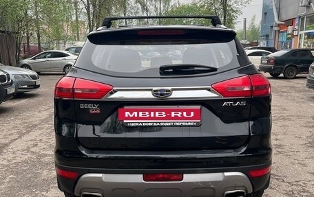 Geely Atlas I, 2018 год, 1 360 000 рублей, 5 фотография
