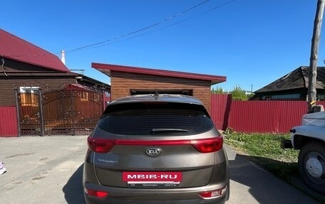 KIA Sportage IV рестайлинг, 2018 год, 2 000 000 рублей, 7 фотография