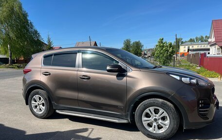 KIA Sportage IV рестайлинг, 2018 год, 2 000 000 рублей, 10 фотография