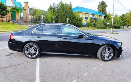 Mercedes-Benz E-Класс, 2019 год, 2 690 000 рублей, 10 фотография