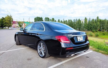 Mercedes-Benz E-Класс, 2019 год, 2 690 000 рублей, 12 фотография