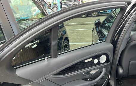Mercedes-Benz E-Класс, 2019 год, 2 690 000 рублей, 25 фотография