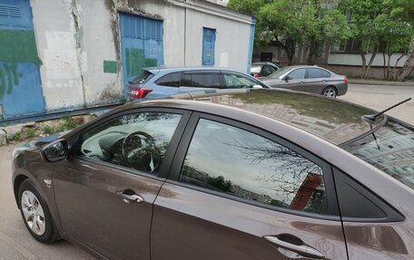Hyundai Solaris II рестайлинг, 2015 год, 1 190 000 рублей, 2 фотография