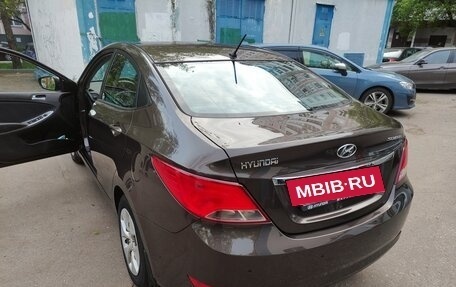 Hyundai Solaris II рестайлинг, 2015 год, 1 190 000 рублей, 14 фотография