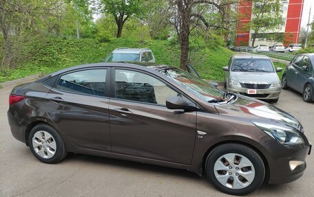 Hyundai Solaris II рестайлинг, 2015 год, 1 190 000 рублей, 16 фотография