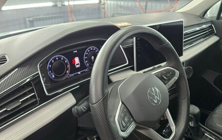 Volkswagen Tiguan II, 2023 год, 4 290 000 рублей, 6 фотография