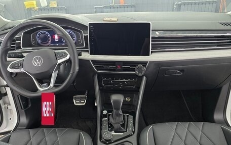 Volkswagen Tiguan II, 2023 год, 4 290 000 рублей, 15 фотография