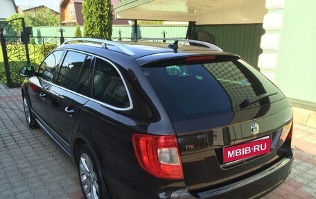 Skoda Superb III рестайлинг, 2012 год, 1 050 000 рублей, 1 фотография
