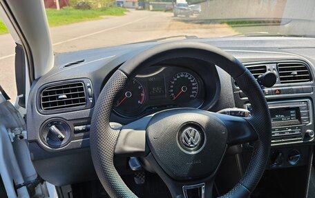 Volkswagen Polo VI (EU Market), 2018 год, 670 000 рублей, 9 фотография