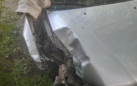 Mitsubishi Carisma I, 1999 год, 110 000 рублей, 4 фотография