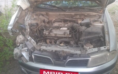 Mitsubishi Carisma I, 1999 год, 110 000 рублей, 3 фотография