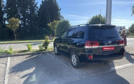 Toyota Land Cruiser 200, 2015 год, 6 000 000 рублей, 1 фотография