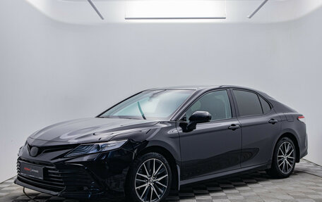 Toyota Camry, 2021 год, 3 045 000 рублей, 1 фотография