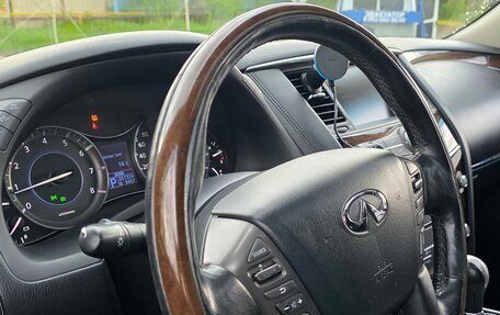 Infiniti QX56, 2011 год, 2 200 000 рублей, 9 фотография