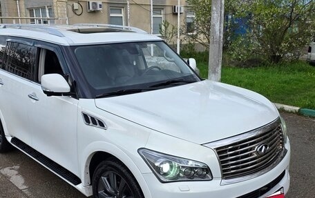 Infiniti QX56, 2011 год, 2 200 000 рублей, 2 фотография