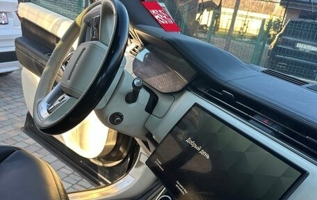Land Rover Range Rover IV рестайлинг, 2022 год, 16 800 000 рублей, 4 фотография