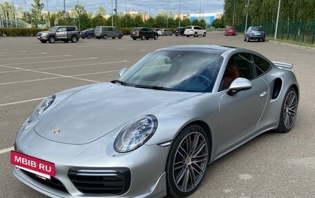 Porsche 911, 2017 год, 13 370 000 рублей, 2 фотография