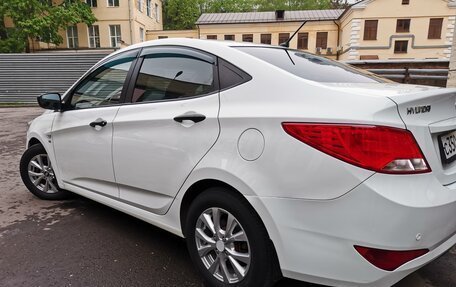 Hyundai Solaris II рестайлинг, 2015 год, 1 080 000 рублей, 4 фотография