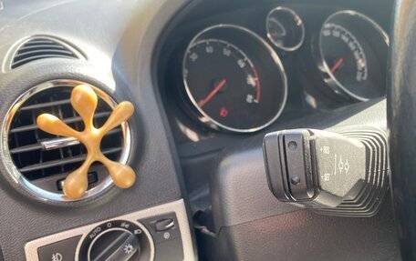 Opel Antara I, 2012 год, 990 000 рублей, 25 фотография