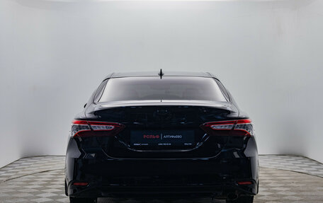 Toyota Camry, 2021 год, 3 045 000 рублей, 4 фотография