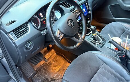 Skoda Octavia, 2017 год, 1 550 000 рублей, 10 фотография