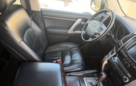 Toyota Land Cruiser 200, 2013 год, 3 000 000 рублей, 8 фотография