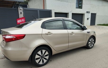 KIA Rio III рестайлинг, 2011 год, 990 000 рублей, 3 фотография